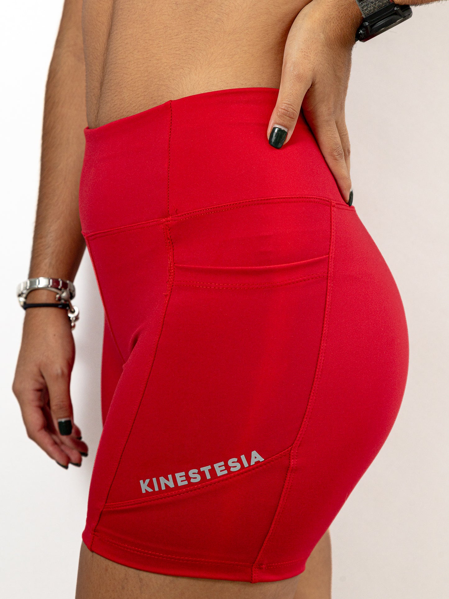 BIKER SHORT ROJO CON BOLSA DE MUJER KINESTESIA BASICS