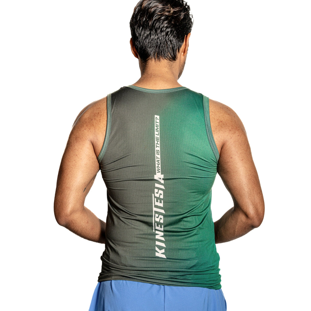 PLAYERA TANK HOMBRE SIN MANGAS VERDE BANDERA MILITAR DEGRADADO