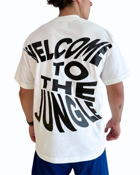 PLAYERA CROP BLANCA PARA HOMBRE WELCOME TO THE JUNGLE