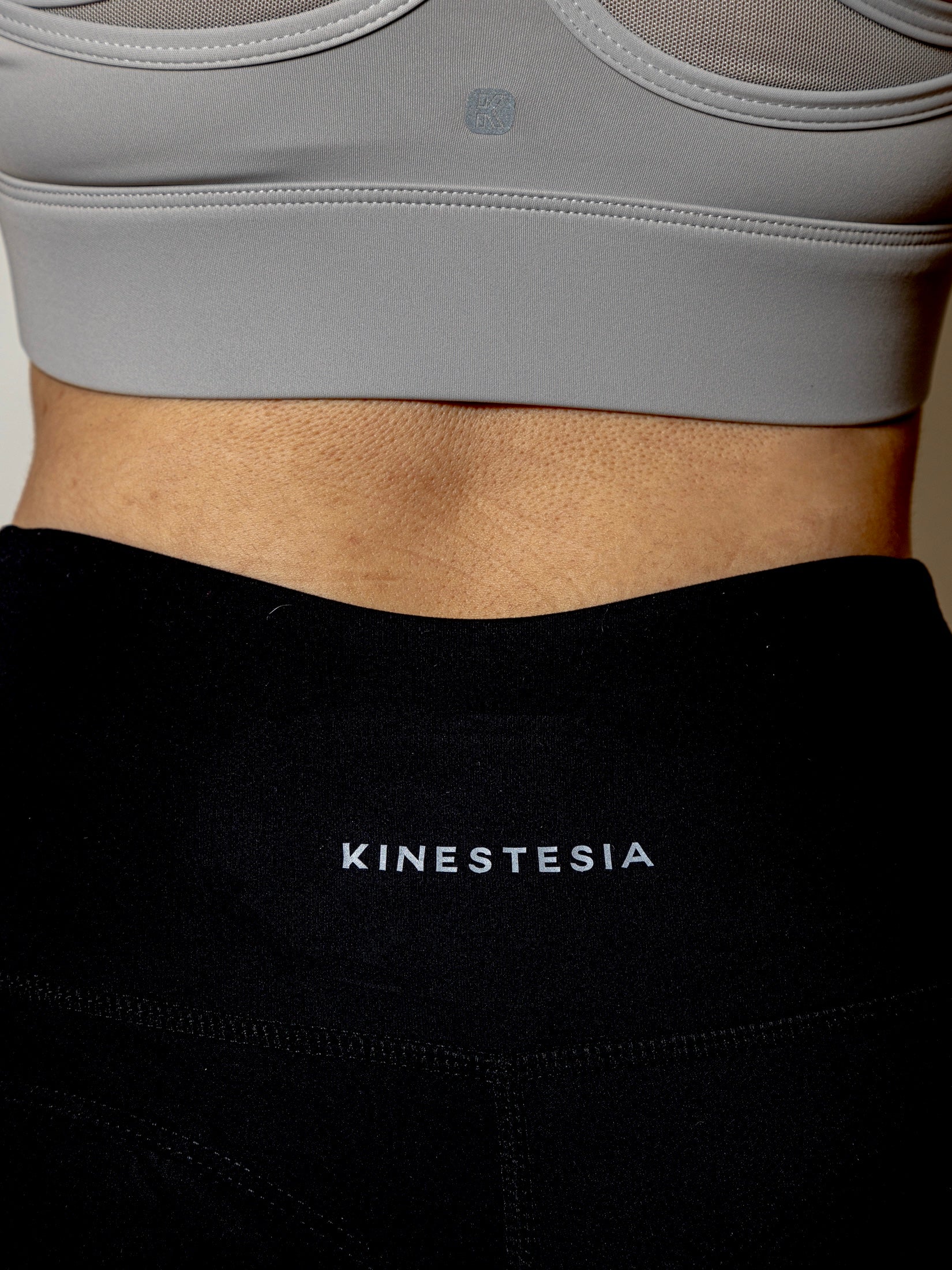 SET JACKET & LEGGINGS NEGRO DE MUJER