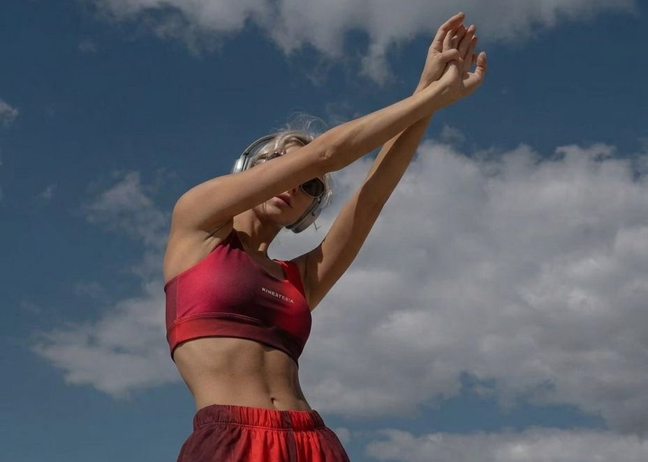 TOP DEPORTIVO MUJER ROJO