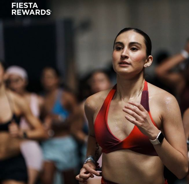 TOP CRUZADO DEPORTIVO MUJER