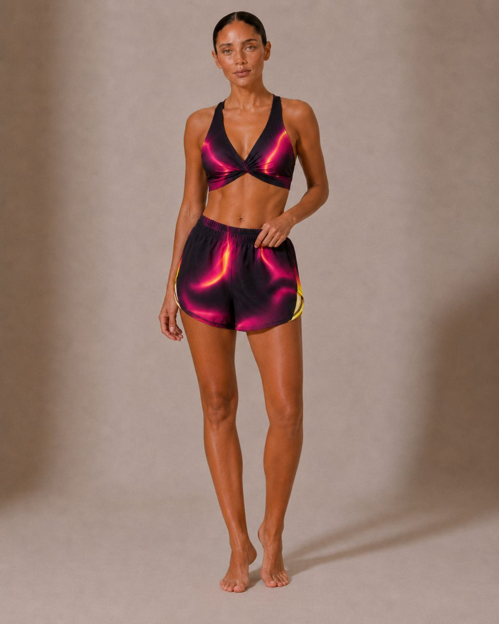 SET CONJUNTO TOP CRUZADO Y SHORT DEPORTIVO MUJER UVA DEGRADADO