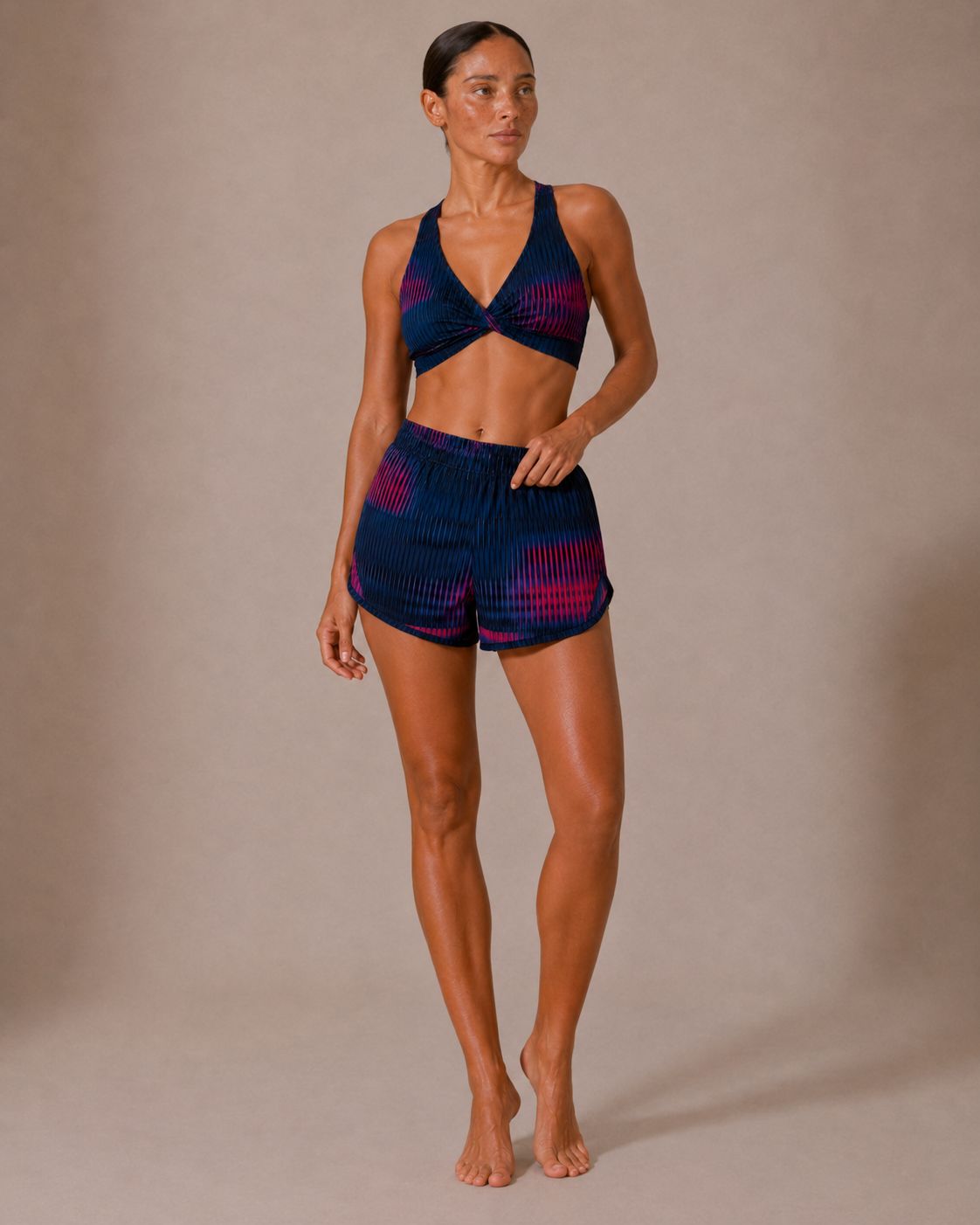 SET TOP CRUZADO Y SHORT DEPORTIVO MUJER AZUL ROJO DEGRADADO