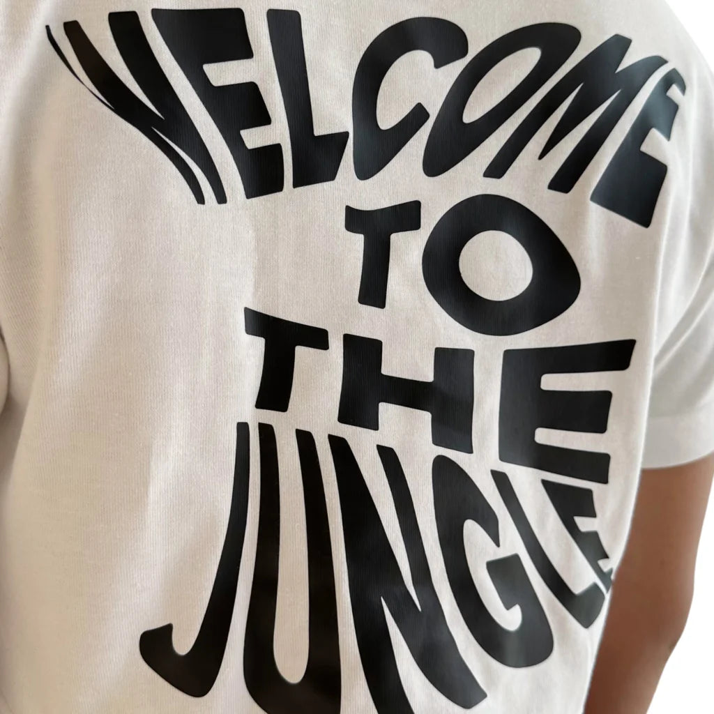 PLAYERA CROP BLANCA PARA DAMA WELCOME TO THE JUNGLE