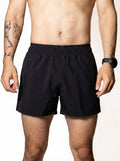 SHORT NEGRO DE COMPETENCIA PARA HOMBRE